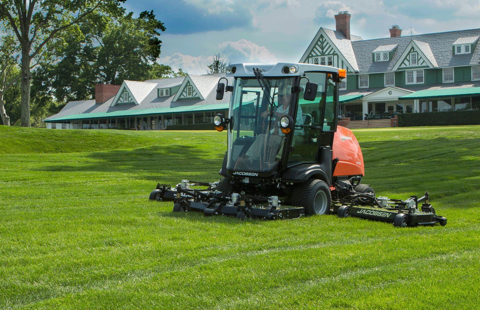 HR700 | Golf | Jacobsen